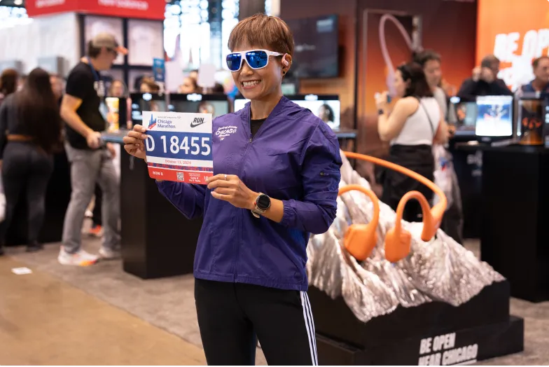 expo of 2024 chicago marathon shokz united states