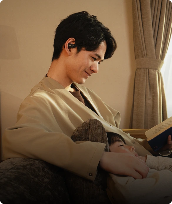 他人に迷惑をかけることなく、音楽やポッドキャストを聴きながら、交流したり、他のことをしたりできます。